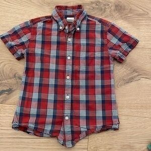 Boys Crewcuts size 4/5 button down short sleeve checkered red blue